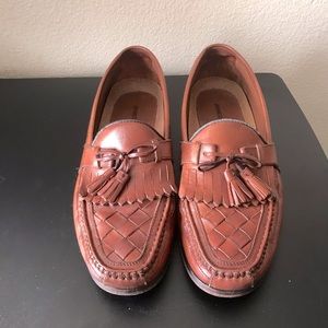 Johnston & Murphy Brown Dress shoe.